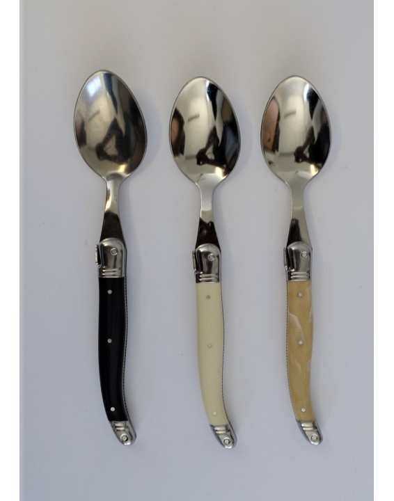 Dessert spoons loose