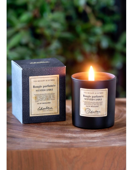 Scented candle black
