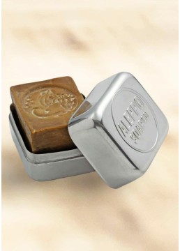 Tade Aleppo soap box